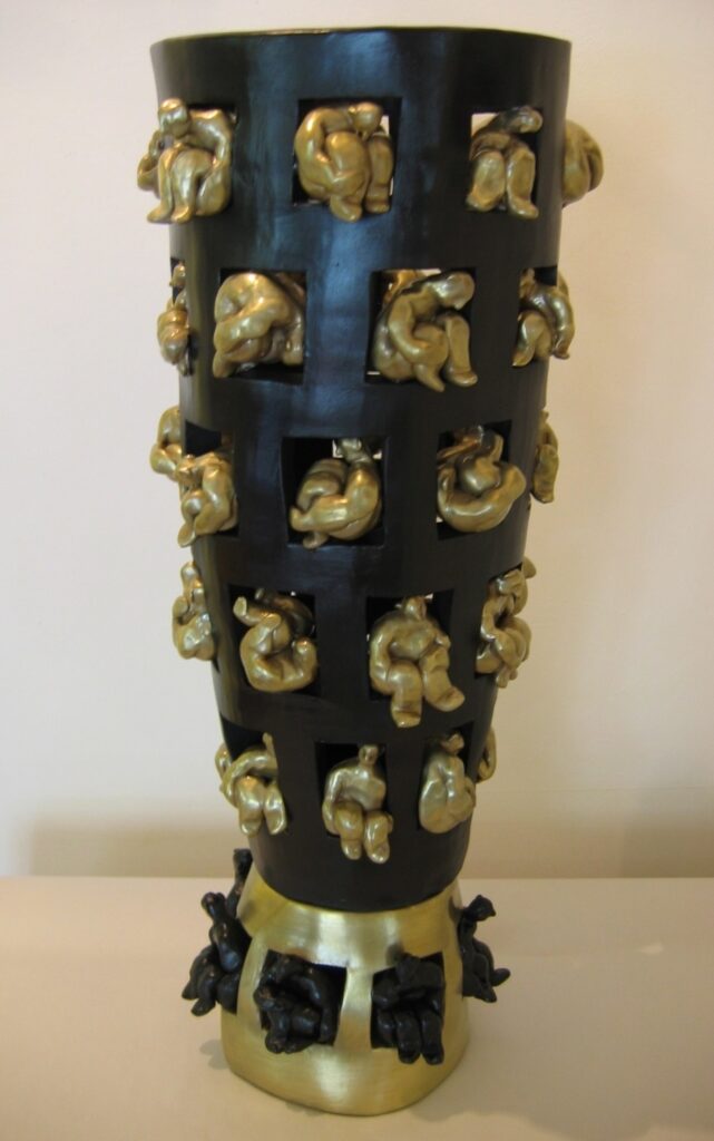 STUKTURIERT UND EINGEBETTET | Keramik | Ø 25X70cm